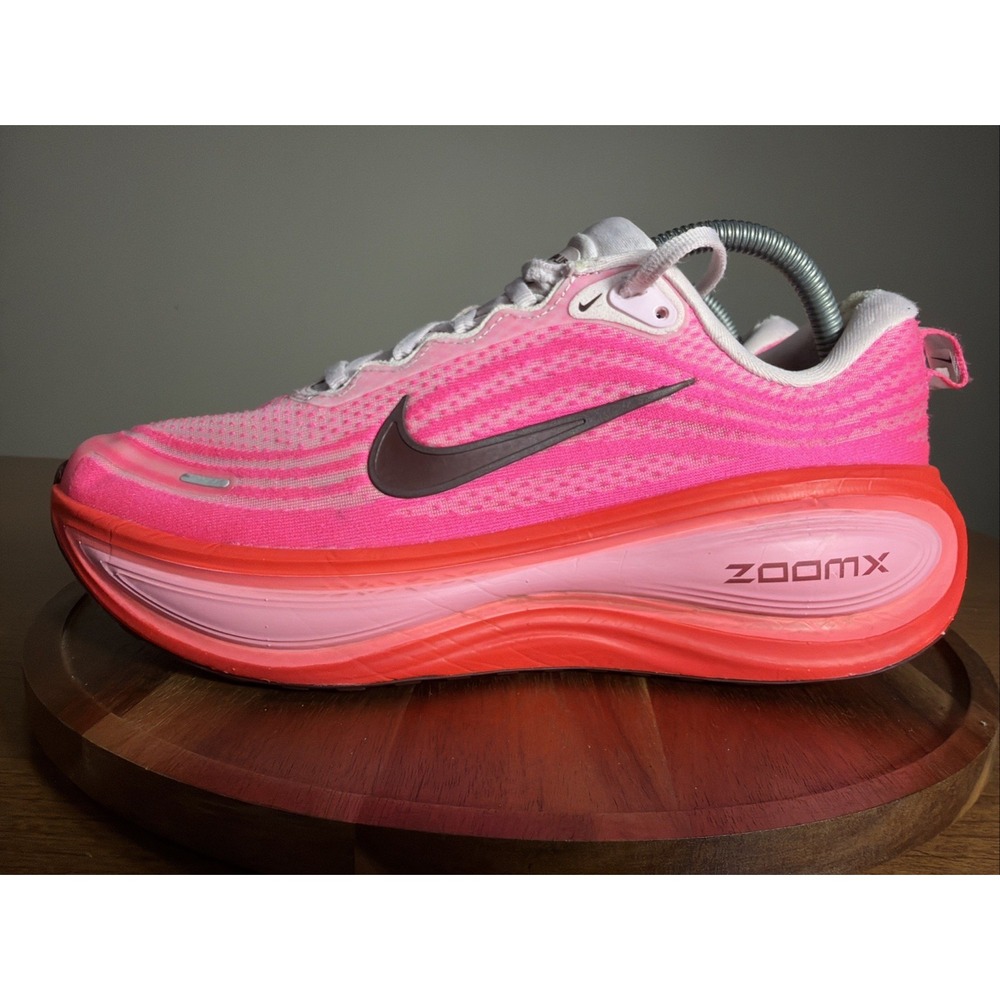 Nike Womens Vomero Plus Hyper Pink Crimson Running Shoes HV8154-604 Size 10